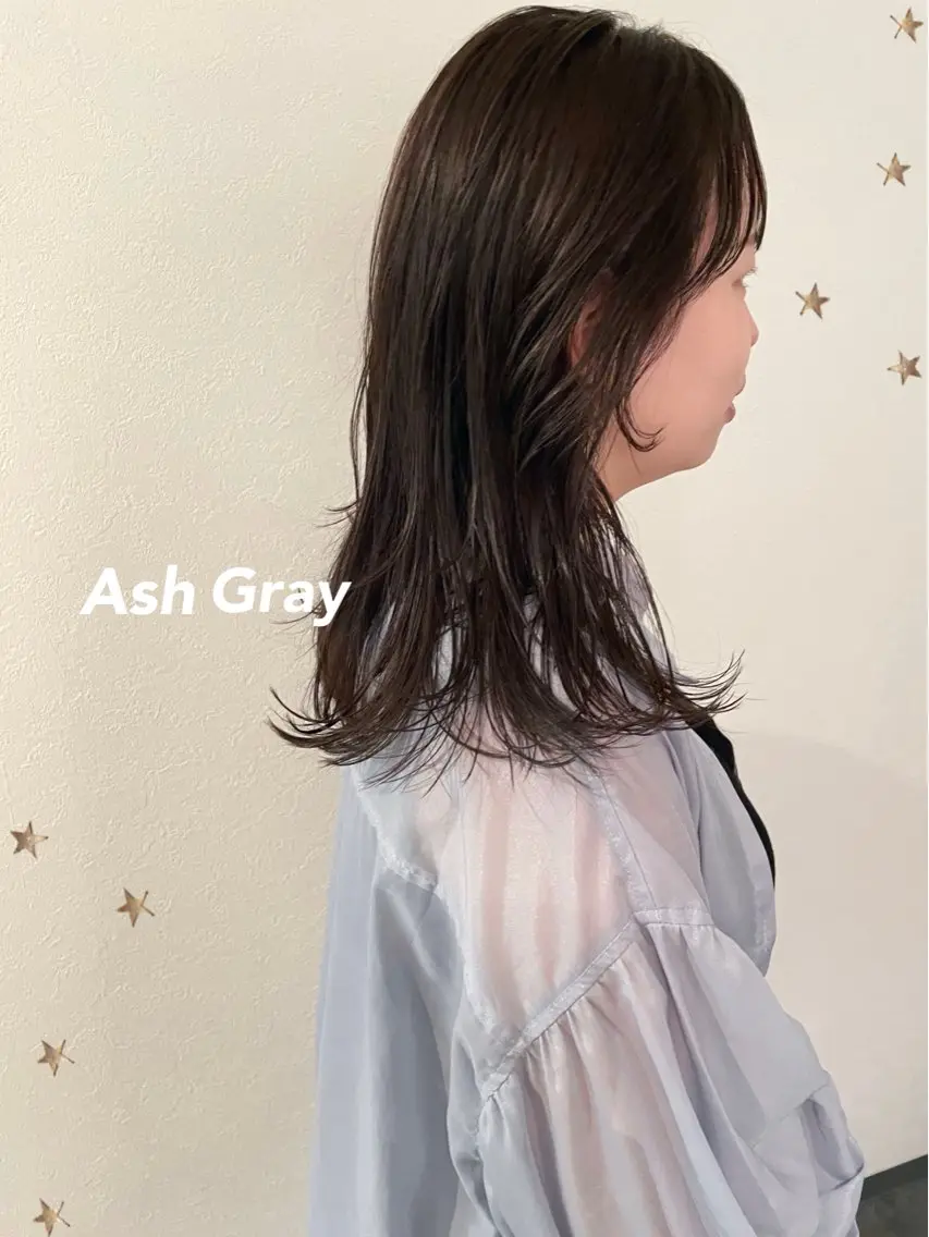 セミロング カラー カット ヘアカラー 市川 千夏のヘアスタイル