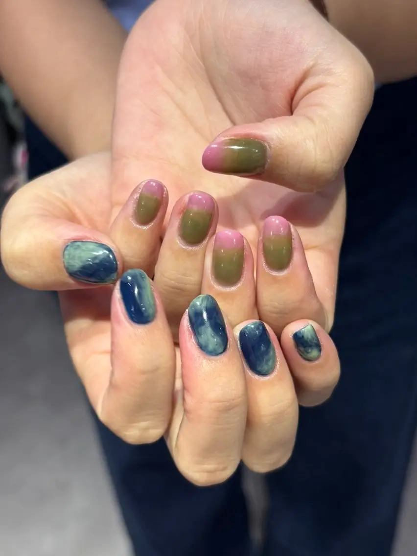 ネイル ハンドネイル 🪐富島彩夏 /海外nail🪐のネイルデザイン