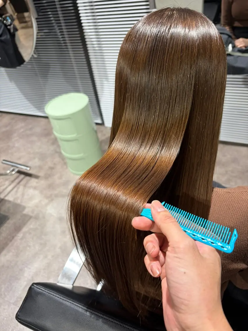 ロング カラー 髪質改善 縮毛矯正 トリートメント 城 慎太郎のヘアスタイル