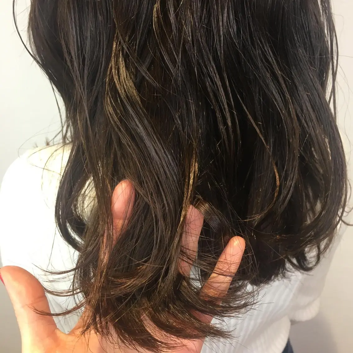 カラー イルミナカラー 小顔レイヤー/ ベージュ🤍Rieのヘアスタイル