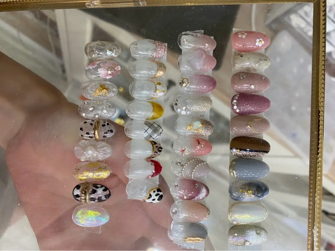 アート2本ジェルネイルカラー(オフなし)の写真