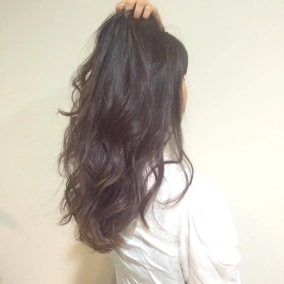 ショート ミディアム セミロング ロング カラー パーマ ヘアアレンジ グレージュ バイオレットカラー バイオレットグレージュ 岡田 杏のエステ・リラクイメージ