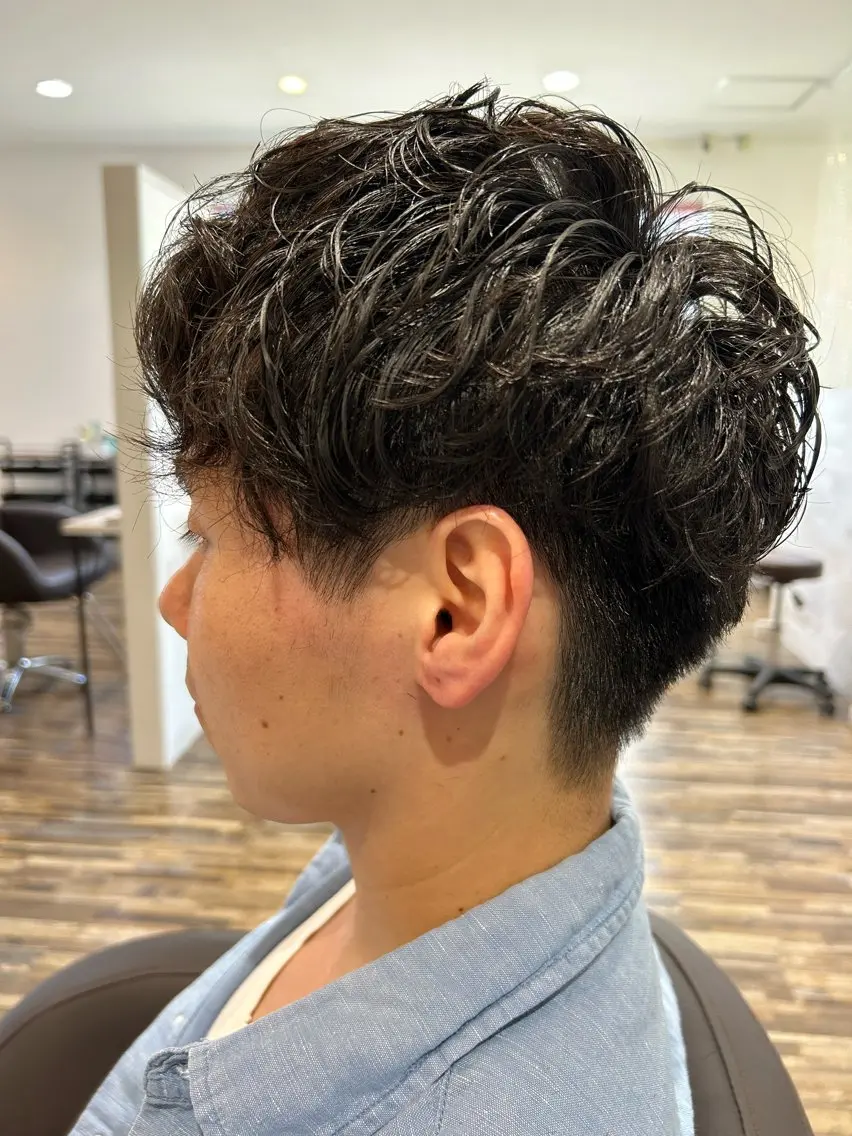 メンズ メンズパーマ 高木 瑶子のヘアスタイル