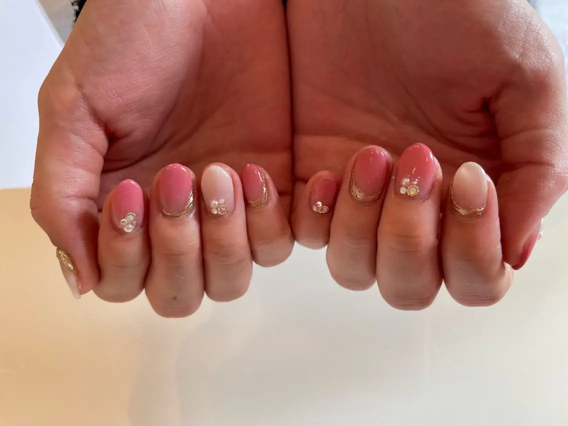 ネイル ♡ビジュール♡ NAIL &まつ毛のマツエク・マツパデザイン