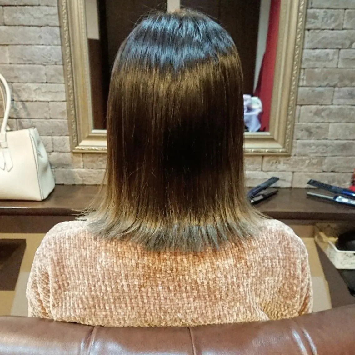 ショート カラー ヘアカラー トリートメント 美髪 カラーリストのヘアスタイル