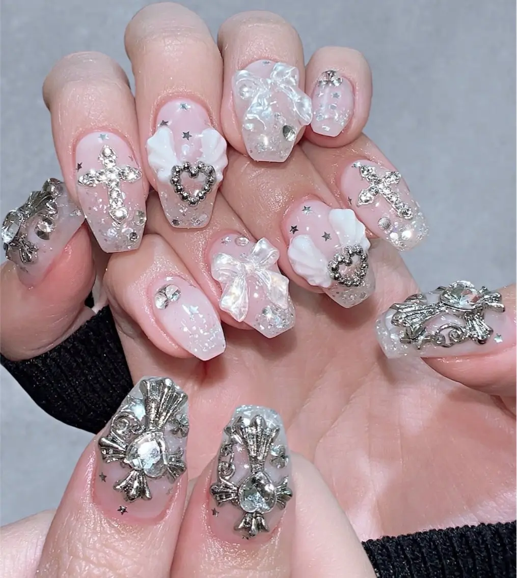 ネイル チークネイル 桜ネイル フットネイル ジェルネイル ハロウィン XIINH NAIL SALONのネイルデザイン