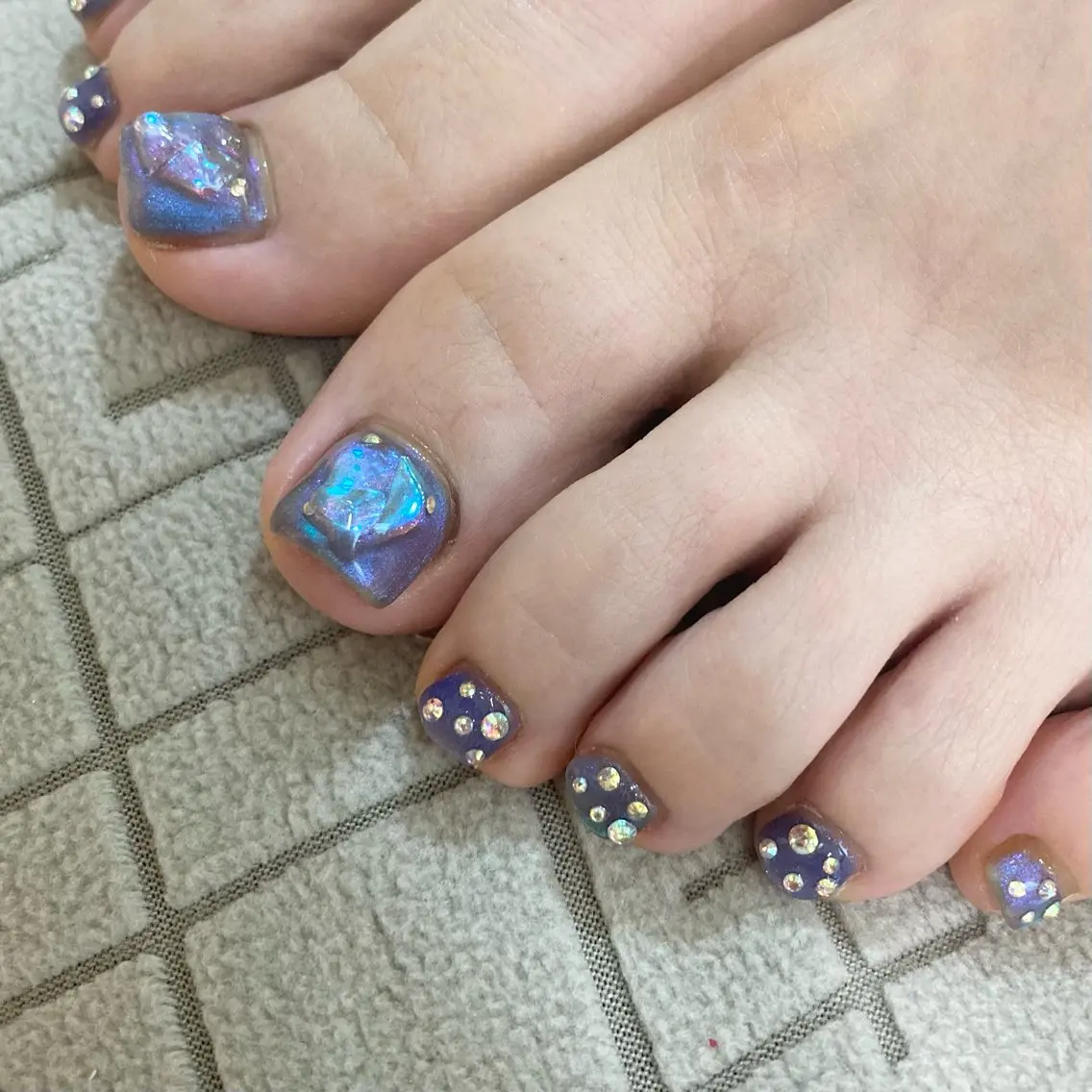 ネイル Legit nail salonのネイルデザイン