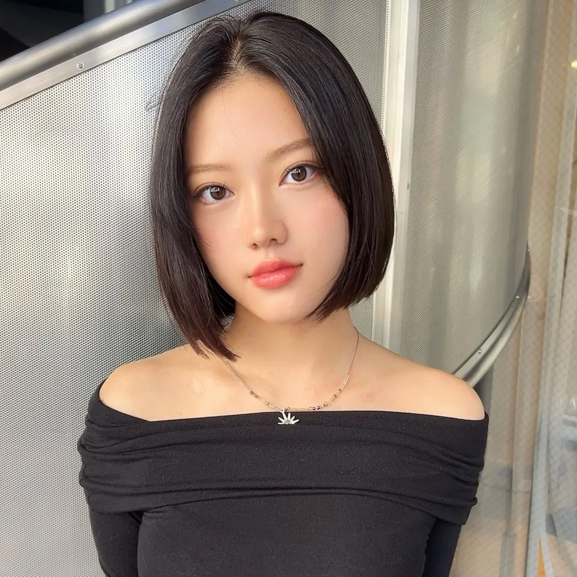ショート ボブ 似合わせカット カット ヘアカラー calna 古賀 菜摘のヘアスタイル