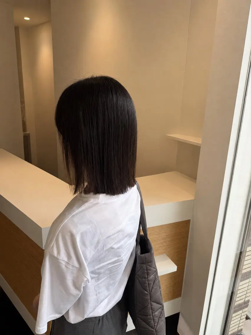 ミディアム 縮毛矯正 カット ヘアカラー 縮毛矯正 トリートメント 美髪縮毛矯正専門 ✨be:up✨のヘアスタイル