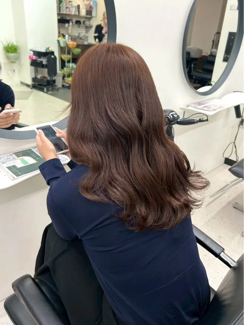 カラー ヘアカラー ハイトーンベージュ カラー/さら🎀のヘアスタイル
