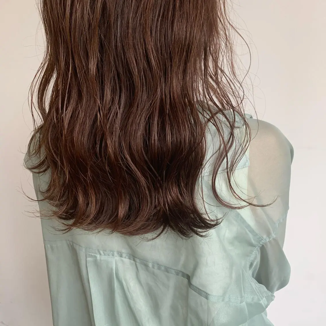 セミロング カラー ベージュカラー ラテベージュ メンズカットパーマ/ ブリーチ高柳将太のヘアスタイル