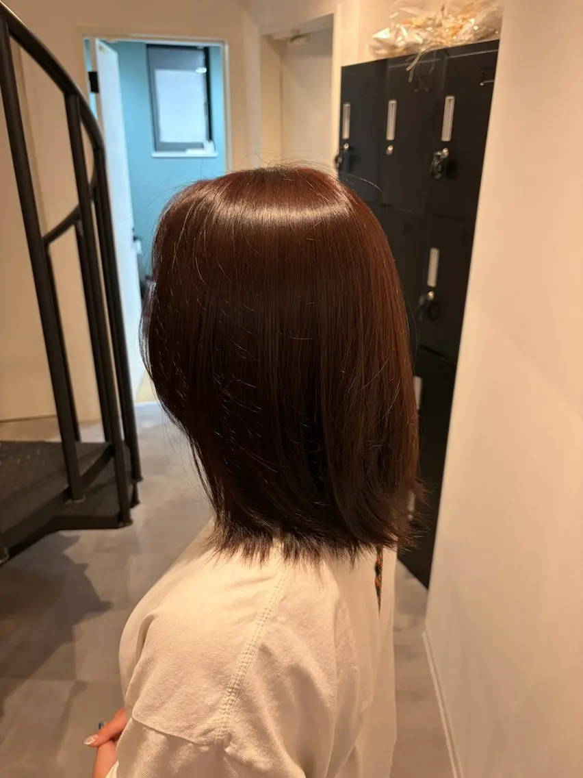 ミディアム ヘアカラー 安達 雪乃のヘアスタイル