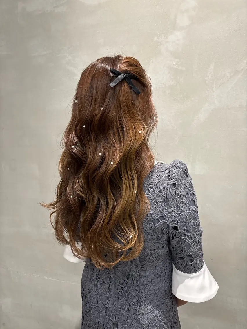 ロング ヘアセット 瑠己杏 :ボブ/ ハイトーンのヘアスタイル