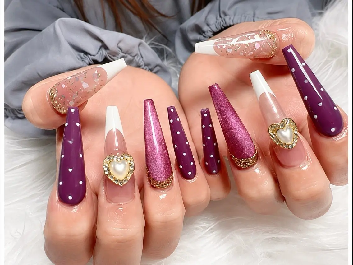 ネイル 長さ出し ガーリー 韓国ネイル ロングネイル 持ち込み ハンドネイル Nami nail salonのネイルデザイン