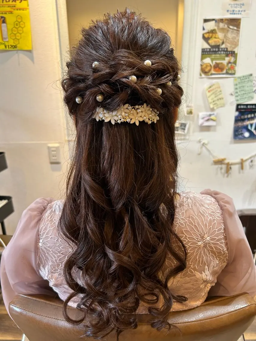 ロング ヘアアレンジ 石川 奈緒子のヘアスタイル