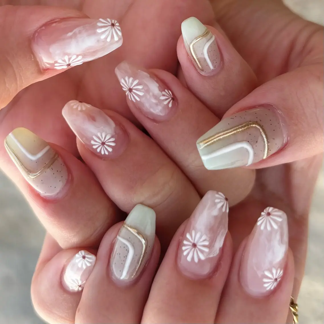ネイル ハンドネイル are you nailのネイルデザイン