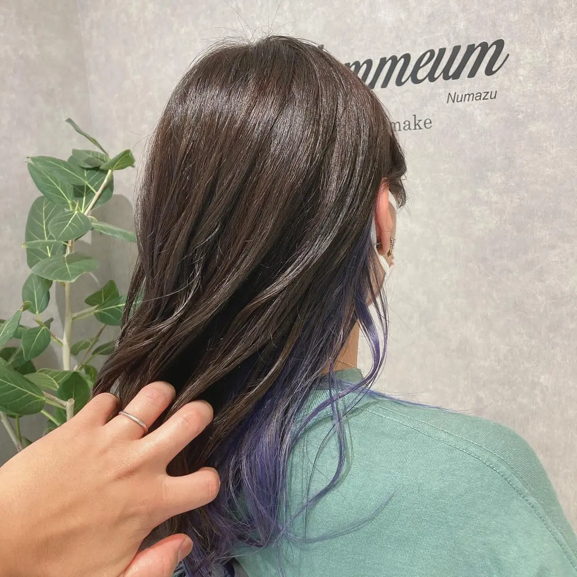セミロング レイヤーカット トリートメント ヘアカラー トリートメント 五月女 和樹のヘアスタイル