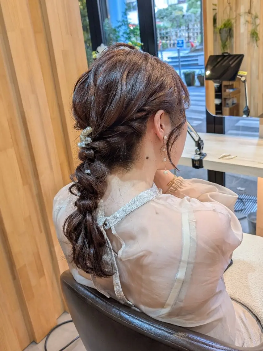 ヘアアレンジ ミディアム ヘアセット koto💭 コトのヘアスタイル