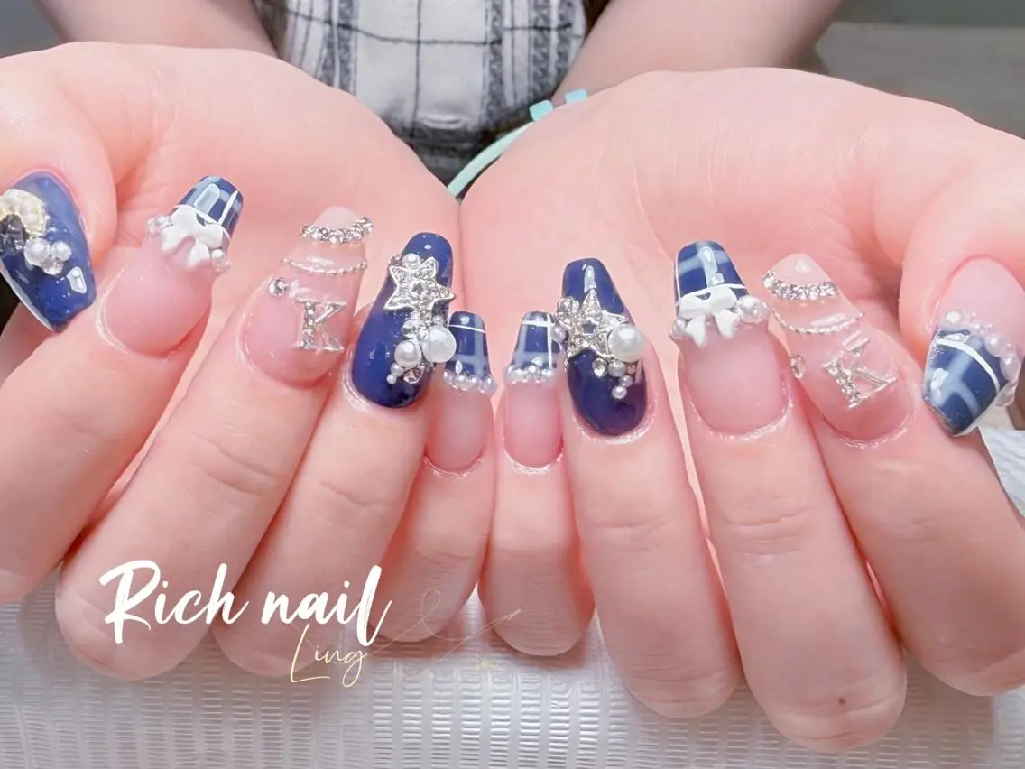 ネイル ハンドネイル ハンドケア Rich Nail 🤲🏻梨央のネイルデザイン