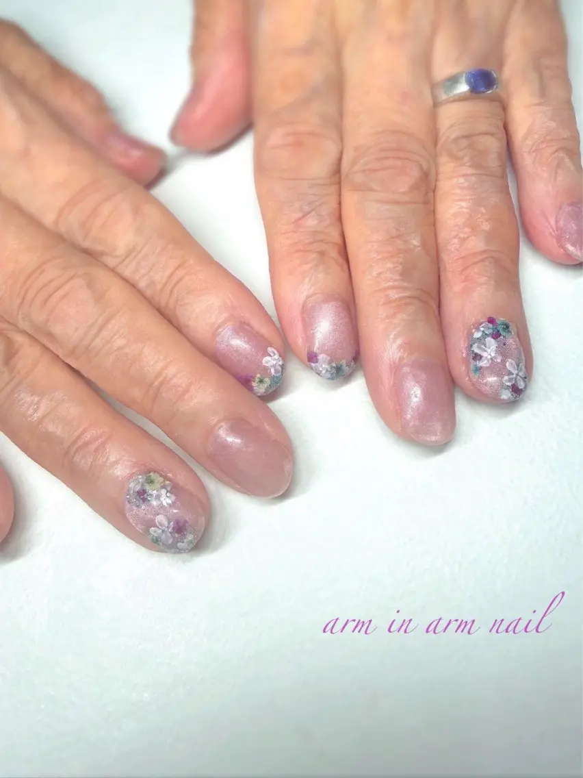 ネイル arm in arm ︎✿Yamamotoのマツエク・マツパデザイン