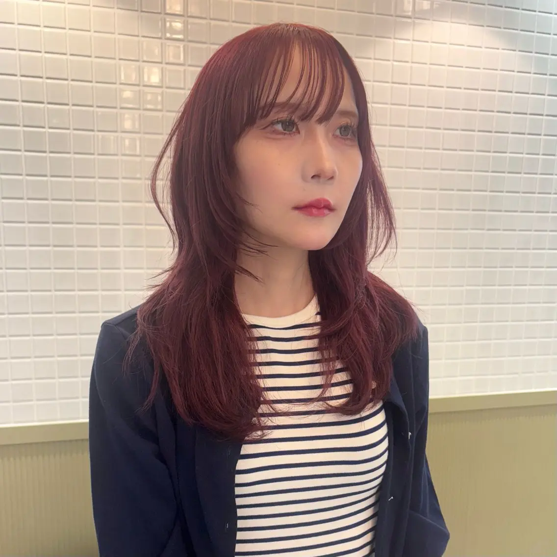 セミロング ハッシュカット カット ヘアカラー ☕️NOA / レイヤーカット🍮のヘアスタイル