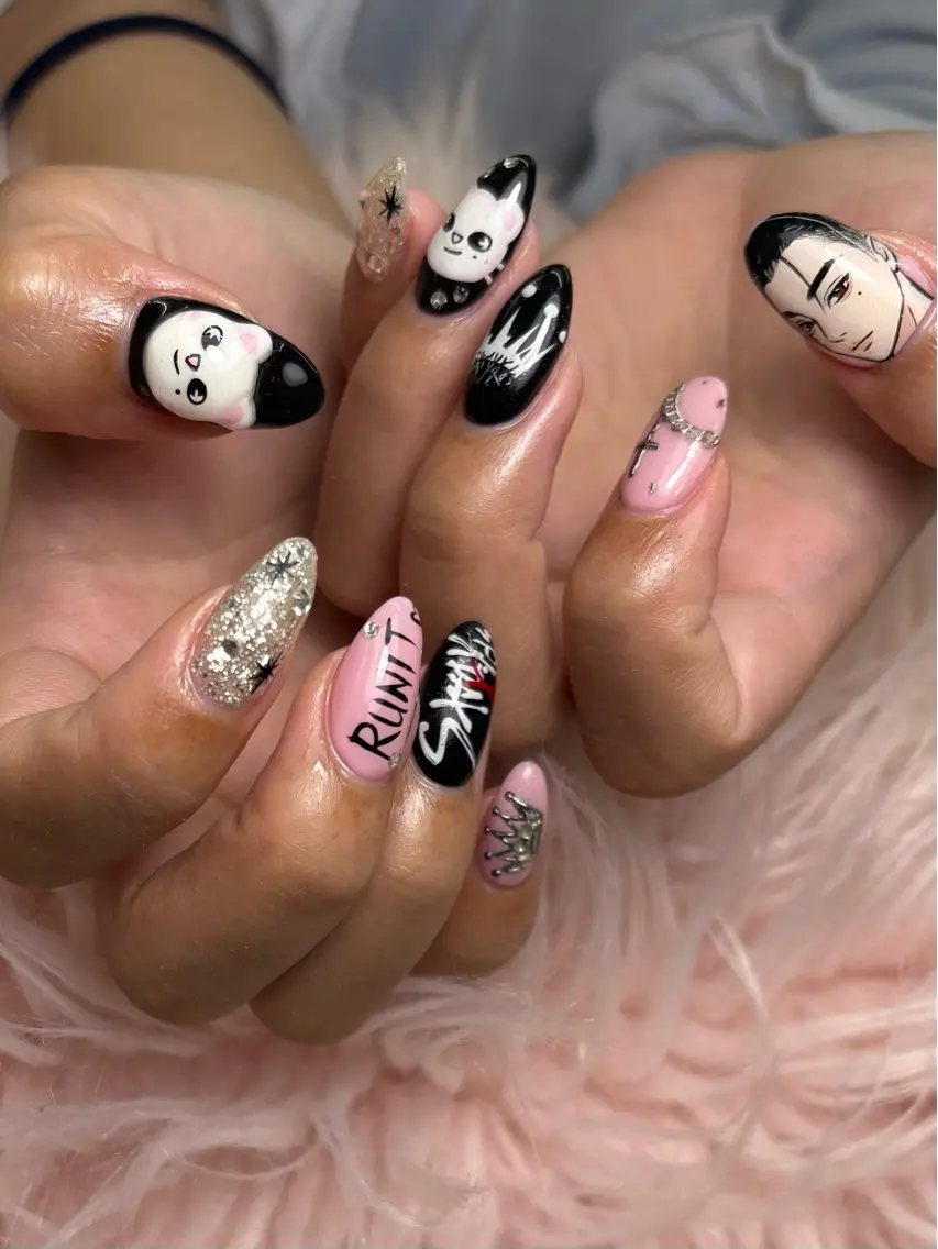 ミディアム ハンドネイル 藤原 亜里沙のネイルデザイン