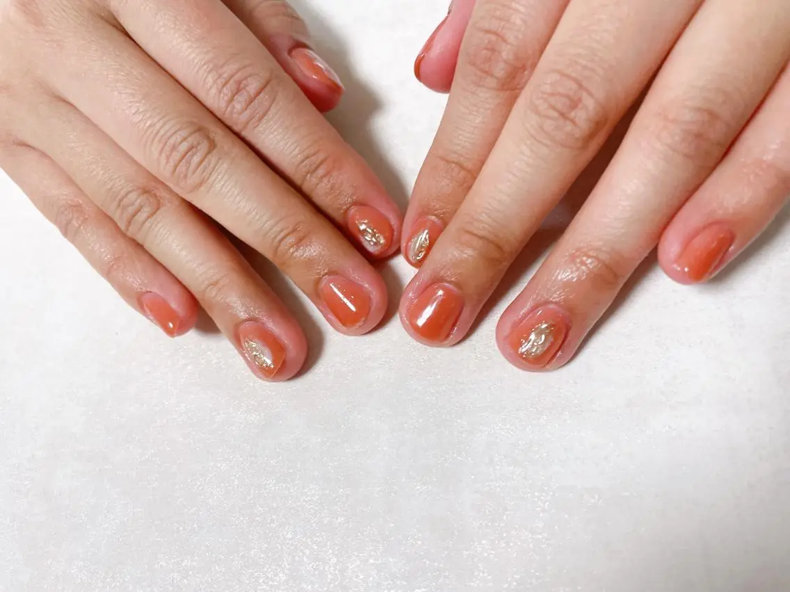 ネイル オーロラネイル フラワーネイル フットネイル フレンチネイル ジェルネイル ハンドネイル mogunail &blowのネイルデザイン