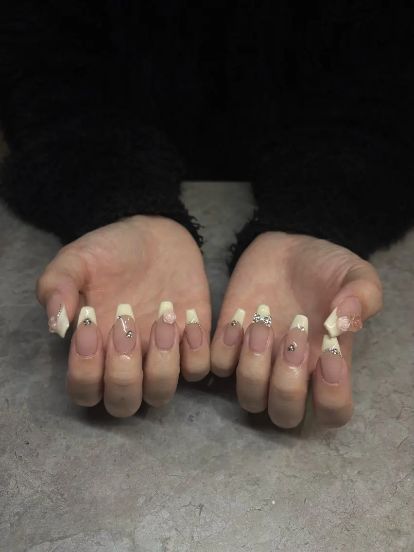 ネイル ハンドネイル IROHA NAIL Rinonのネイルデザイン