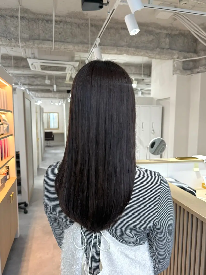 《 Aujua最高級‼︎ うねり対策インメトリーTr + カット +ヘッドスパ🌧️》の写真