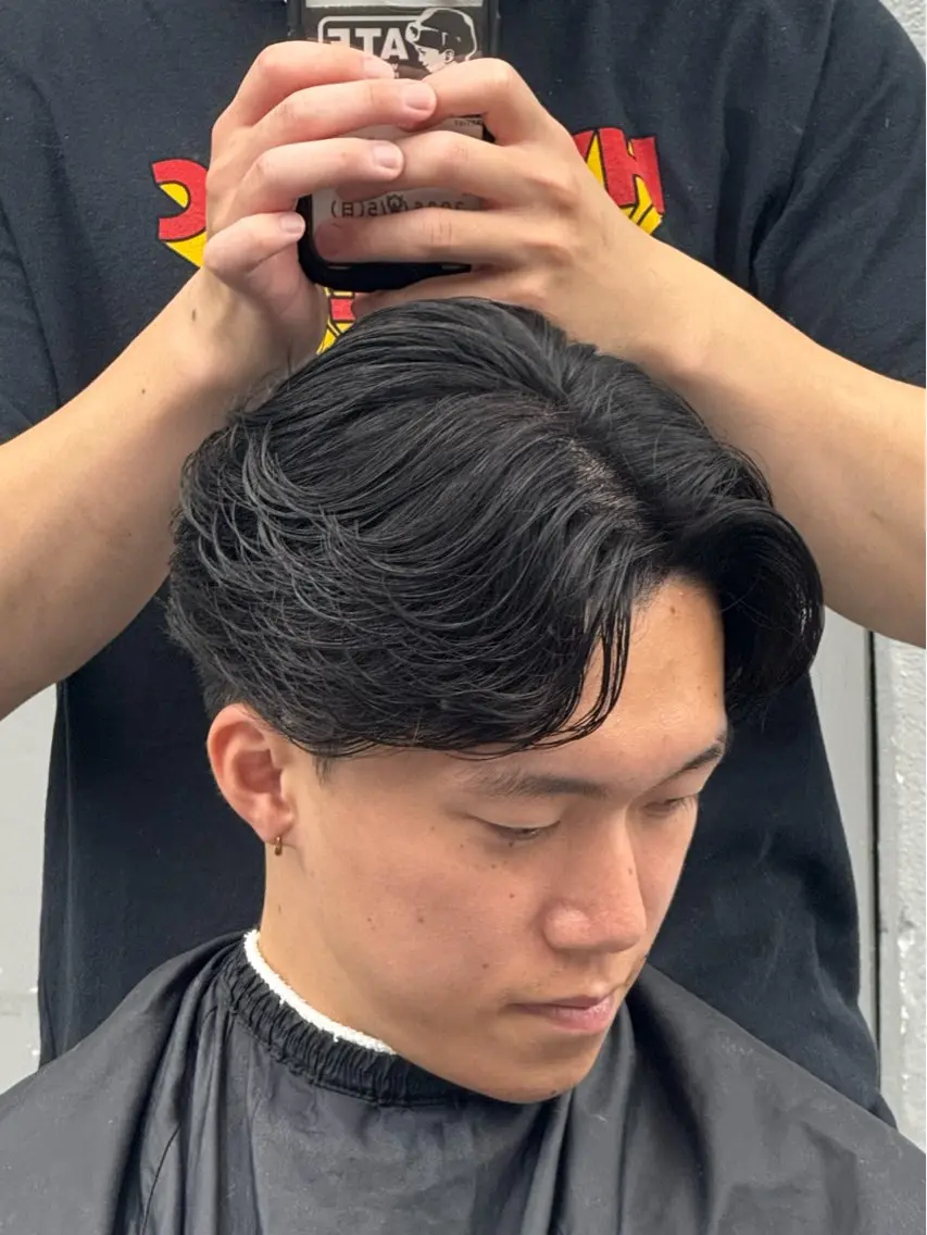 メンズ カット パーマ 🪶フェザーパーマ王 💈SHUJI🪶のヘアスタイル