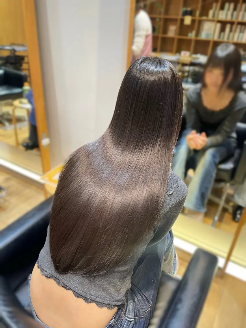 ロング パーマ カット 縮毛矯正 トリートメント 縮毛矯正/レイヤー 🌙児玉光瑠のヘアスタイル