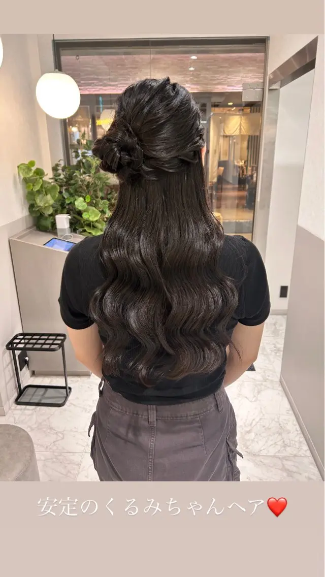 ロング ヘアアレンジ ヘアセット 薄田 珠美のヘアスタイル
