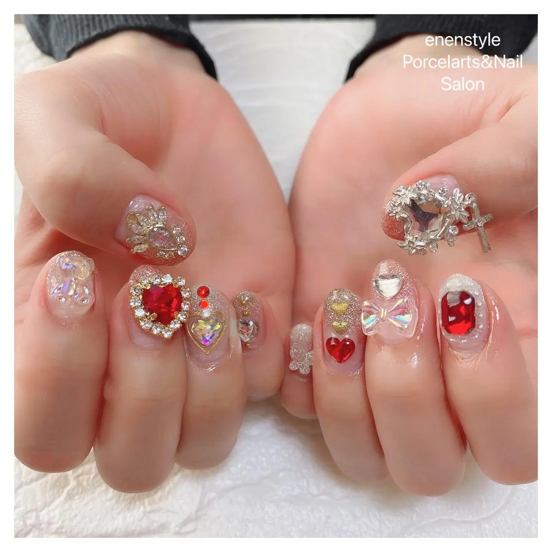 ミディアム ネイル 🐾enen style 🐾のネイルデザイン