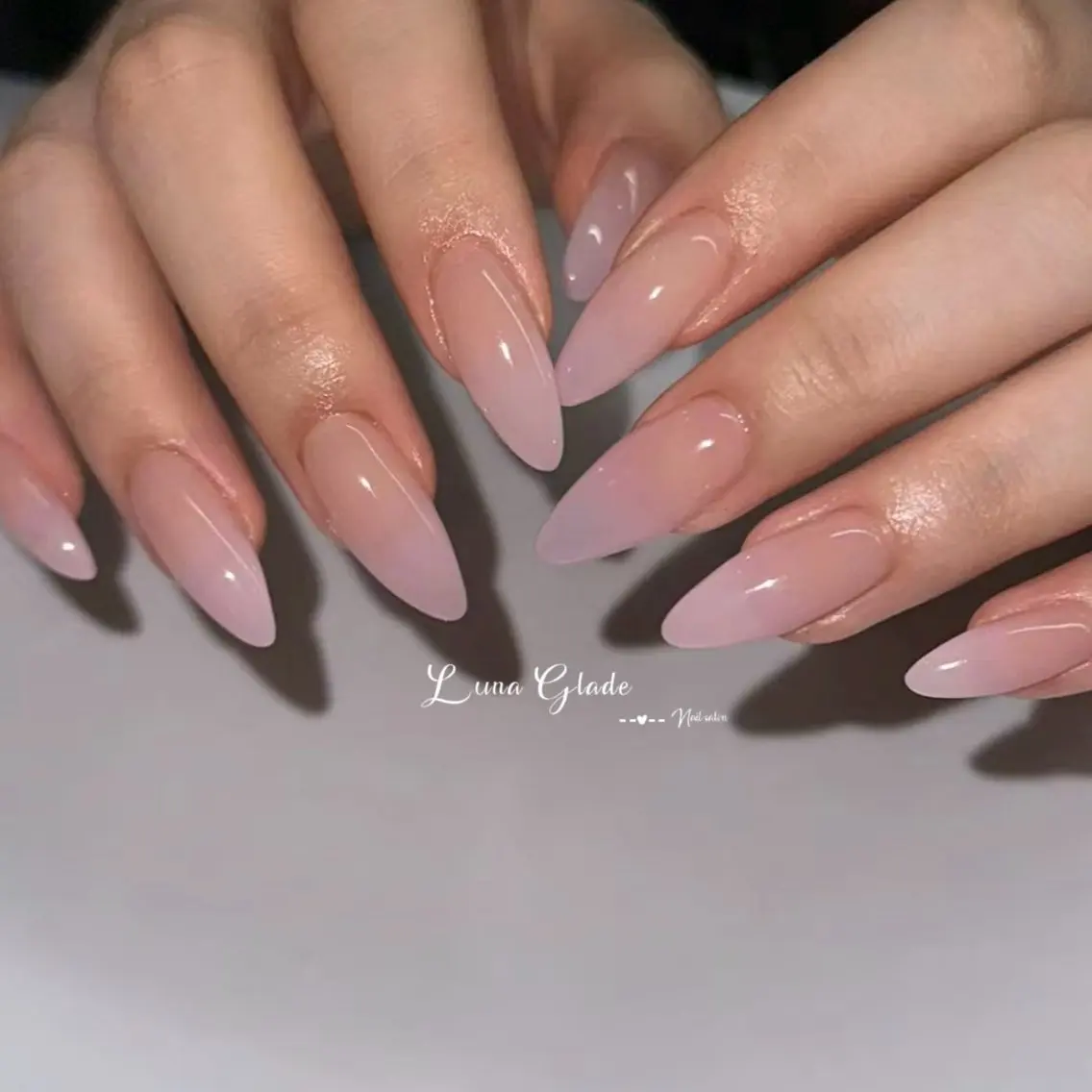 ネイル ハンドネイル Luna Gladeのネイルデザイン