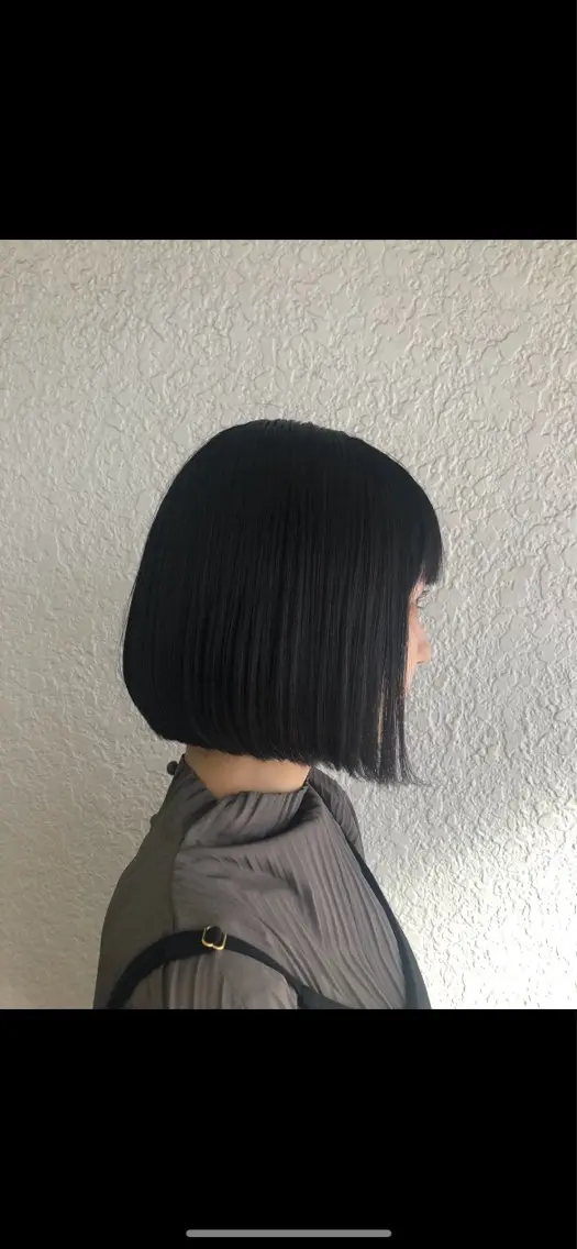 ミディアム ボブ カット 縮毛矯正 マンツーマン施術✂︎ machikaのヘアスタイル