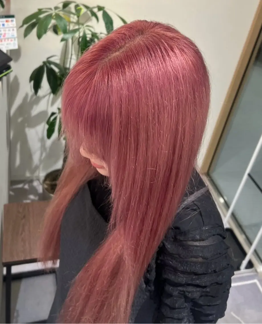 ロング カラー BLEACH YURINA⭐️のヘアスタイル