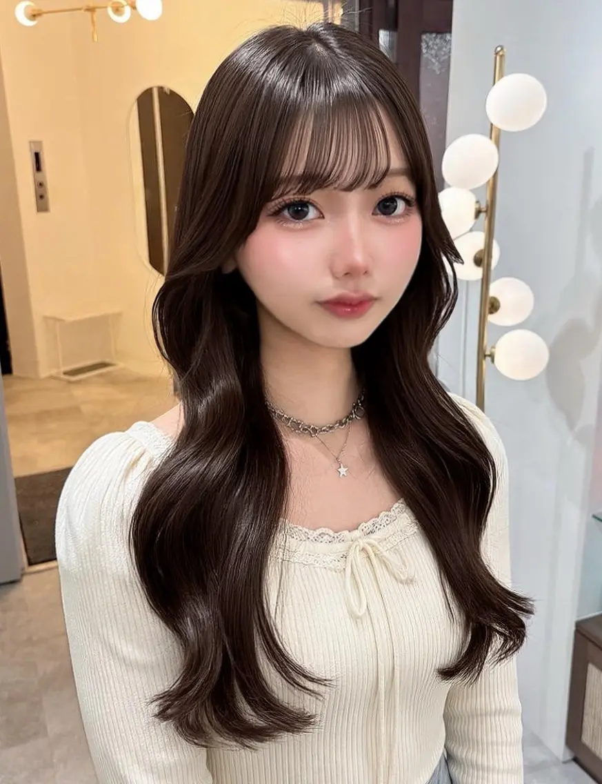 ロング カラー ベージュカラー ミルクティーベージュ ピンクカラー ピンクベージュ くびれヘア カット ヘアカラー トリートメント 友田 那都のヘアスタイル