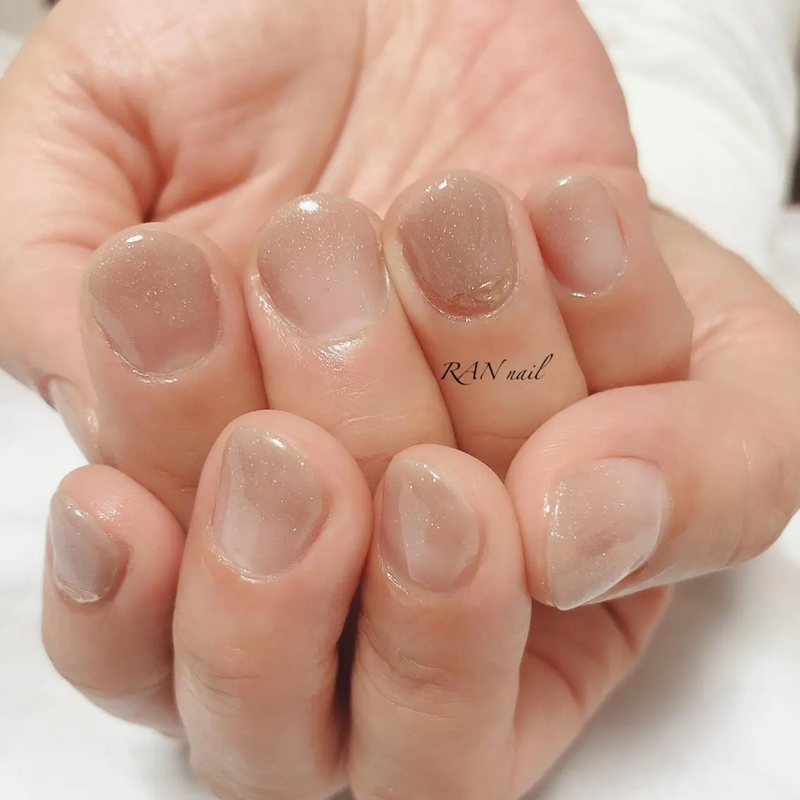 ネイル ブラウン フットネイル フレンチネイル ラメ(グリッター) ミラーネイル ハンドネイル フットネイル RAN nailのネイルデザイン
