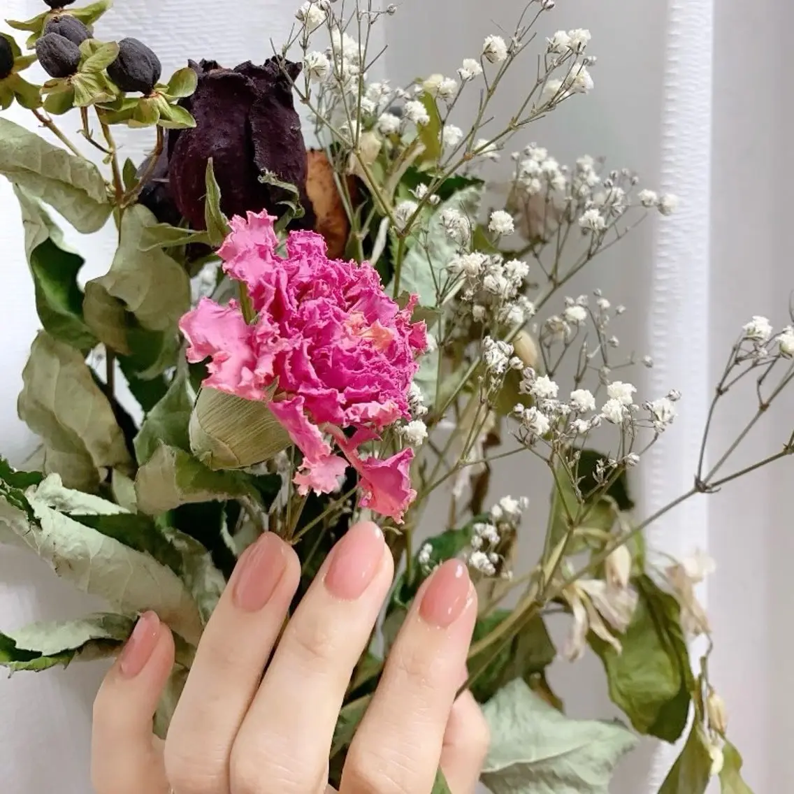 ネイル ハンドネイル Lily 吉岡のネイルデザイン