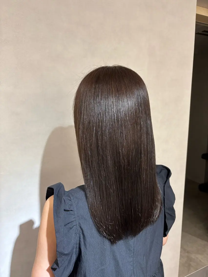 【1月限定❄️⛄️🤍 60%𝑶𝑭𝑭】 ☘ワンカラー + バイカルテ髪質改善トリートメント💚の写真