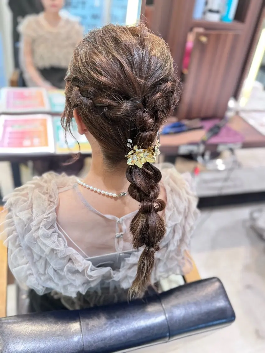 セミロング ヘアアレンジ ヘアセット アイブロウ🎀 ヘアメ🎀みくの眉毛・アイブロウイメージ