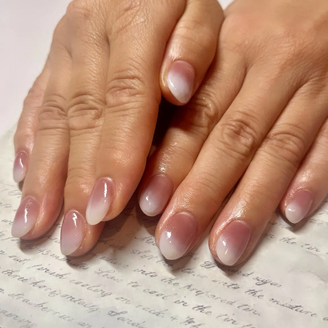 ネイル ハンドネイル li___nail 31のネイルデザイン