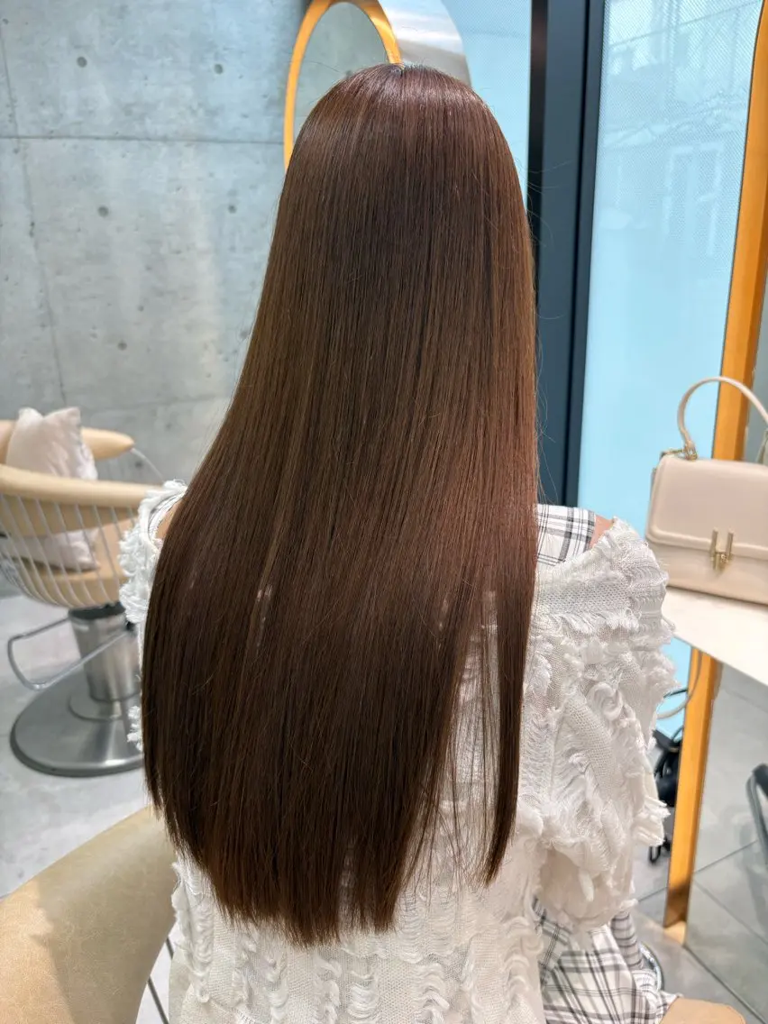 ロング 縮毛矯正 トリートメント 福岡縮毛矯正✨️ ストレート 向井和輝のヘアスタイル