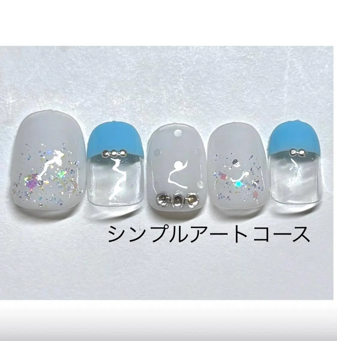 ミディアム ハンドネイル ネイルサロン Bliss（ブリス）のネイルデザイン