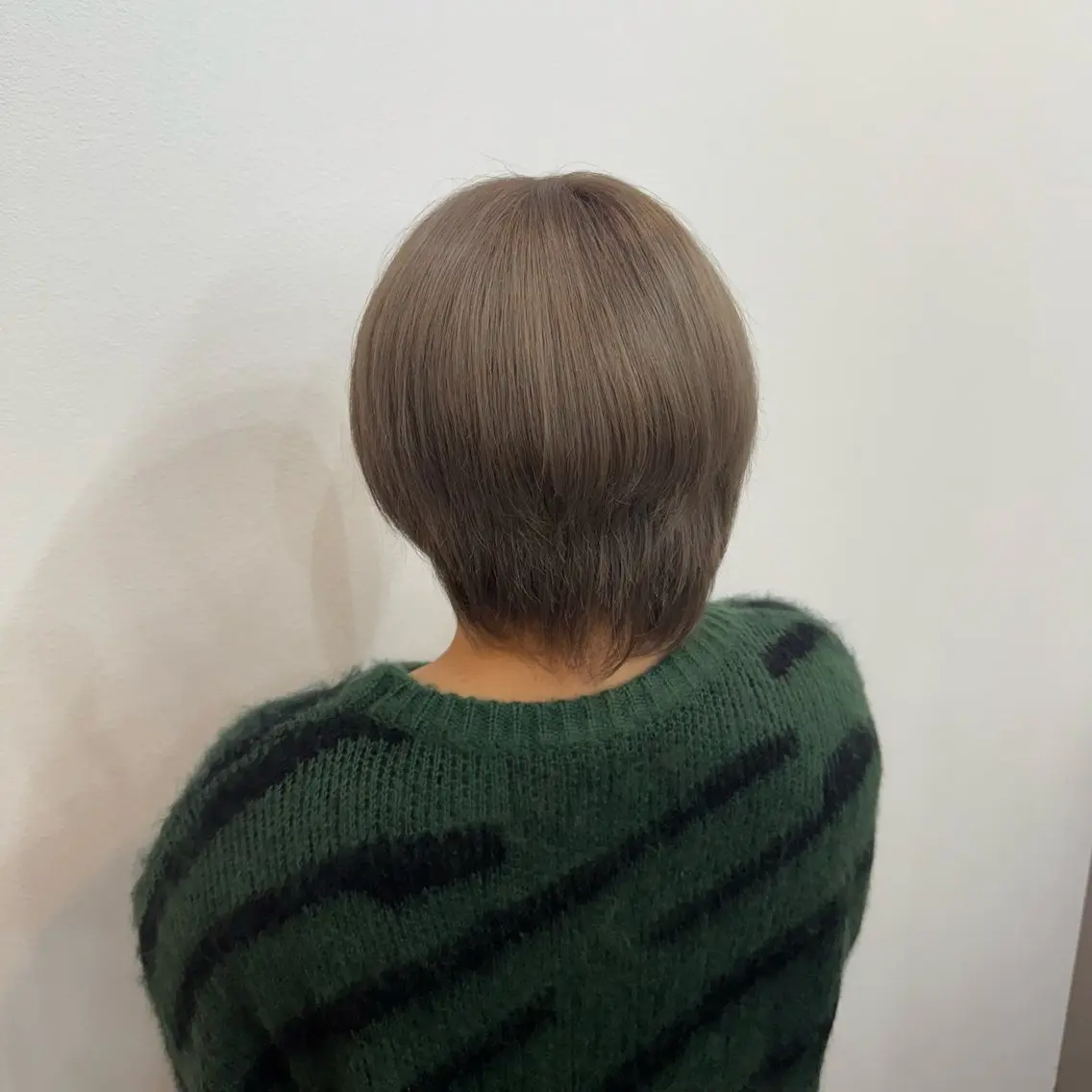 ショート カラー 中島 亜珠のヘアスタイル
