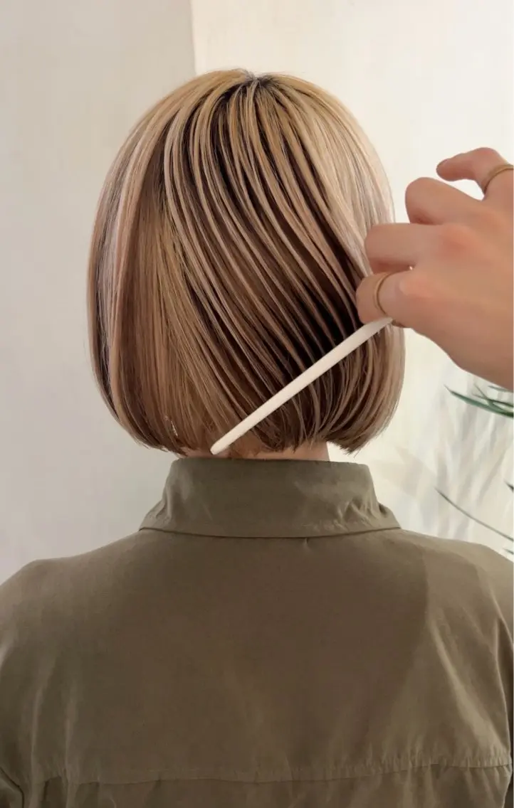 ショート カラー ボブ ﾘｭｳﾄ/ レイヤーカットのヘアスタイル