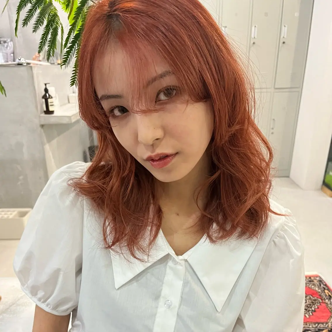 セミロング カット ヘアカラー トリートメント 天神最安値エクステ カラーレイヤーカットのヘアスタイル