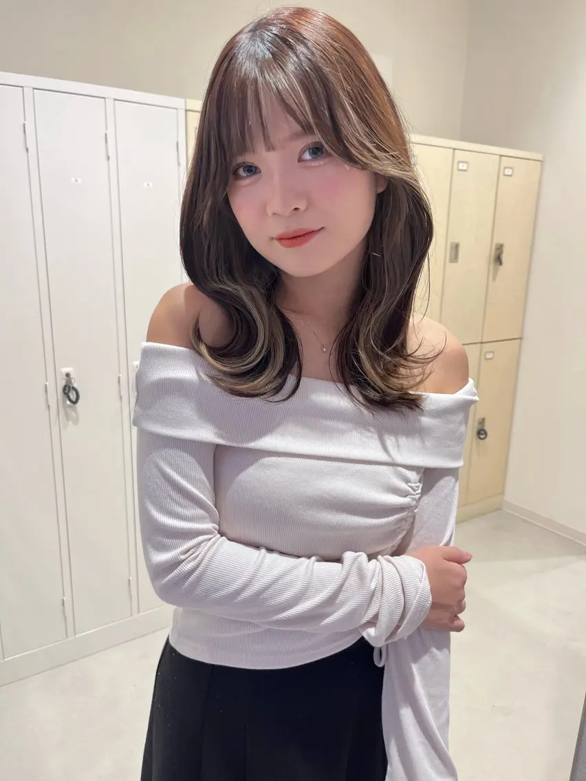 ロング カラー インナーカラー ヘアカラー トリートメント 透明感カラー🫧🌈 似合わせカット✂︎のヘアスタイル