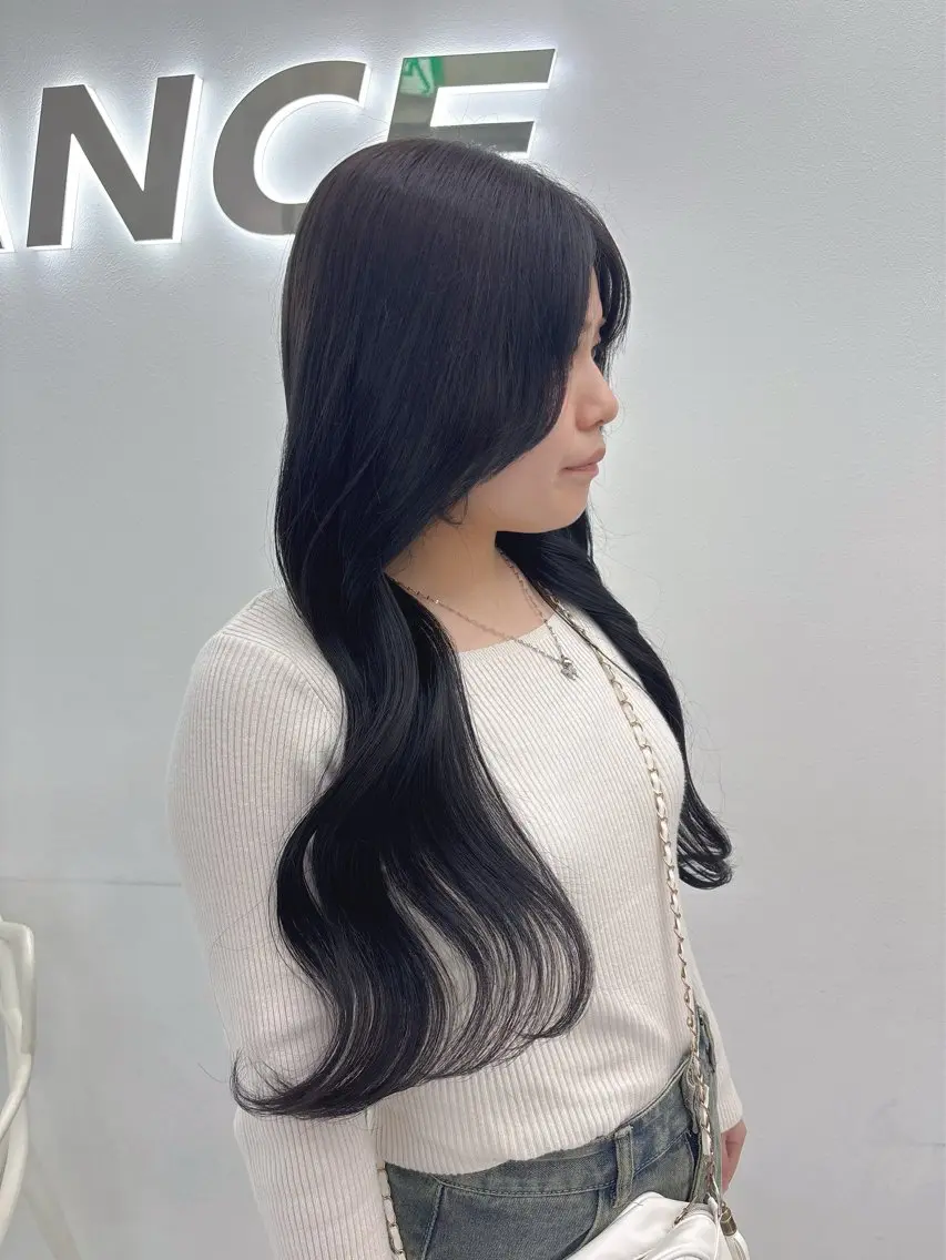 ロング ヘアカラー トリートメント Wカラー/暖色/べ ージュりく©︎🐝のヘアスタイル