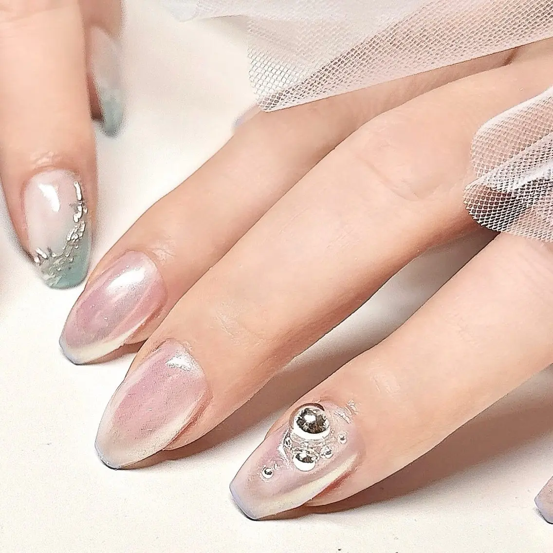 ネイル WHITE nail 栄店のネイルデザイン
